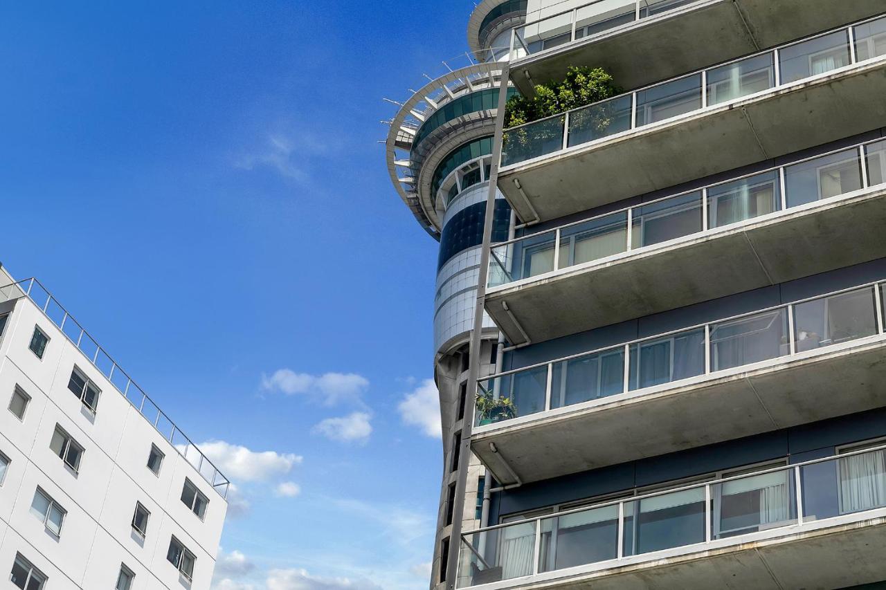 Central Corporate Character Auckland Exterior photo